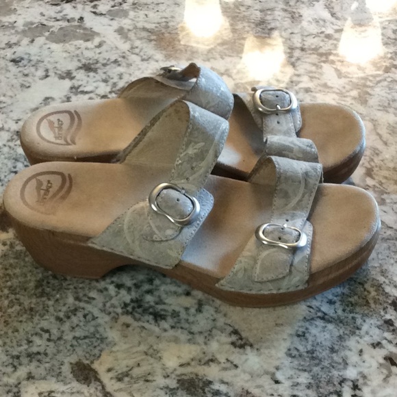 dansko sophie shoes